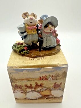 Wee Forest Folk M-195 Lady Mousebatten WFF 1993 Annette Peterson New with Box